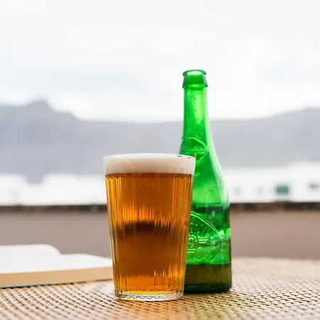 Canaryislandshost I Senda Daire